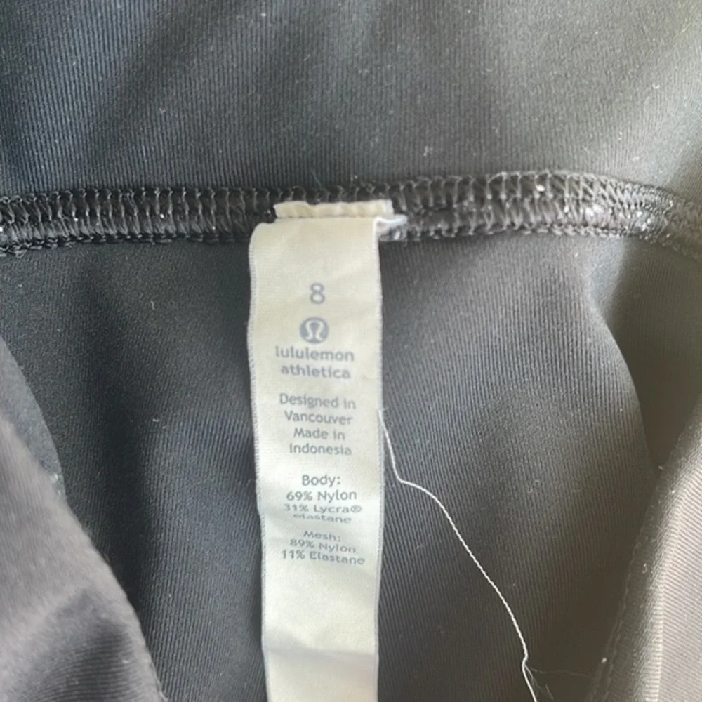 Lululemon Athletica Minimalist Crop Legging in Black Size 8